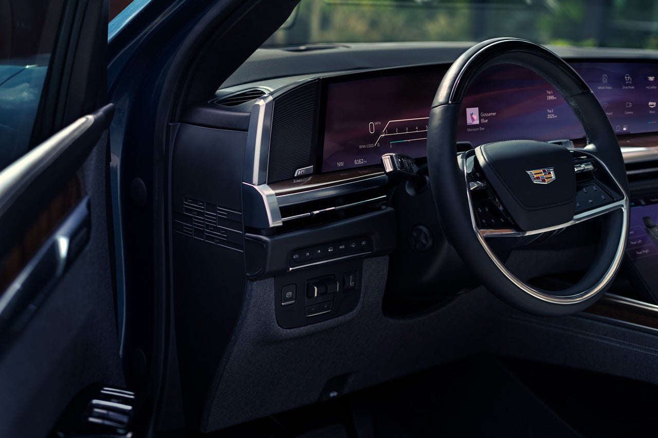 Les Stanford Cadillac in Dearborn MI