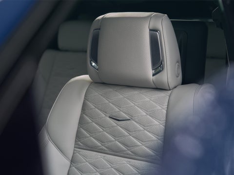 Les Stanford Cadillac in Dearborn MI